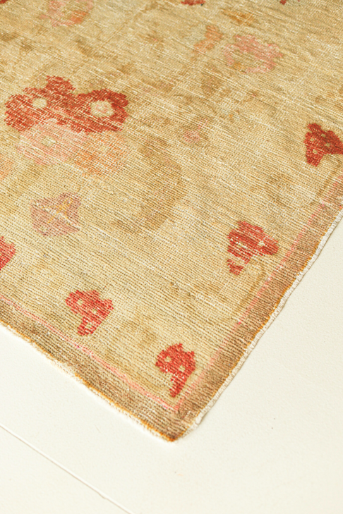 Vintage Small Rug No. 156 | 3' x 5'