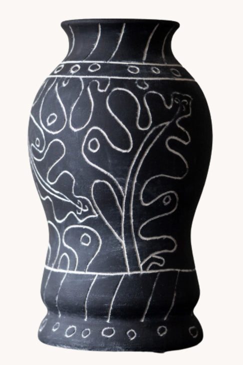 Frida Vase Tall Black | Dusty Deco