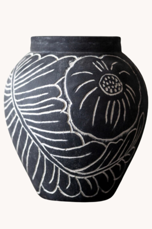 District Loom x Dusty Deco Frida Vase Small Black