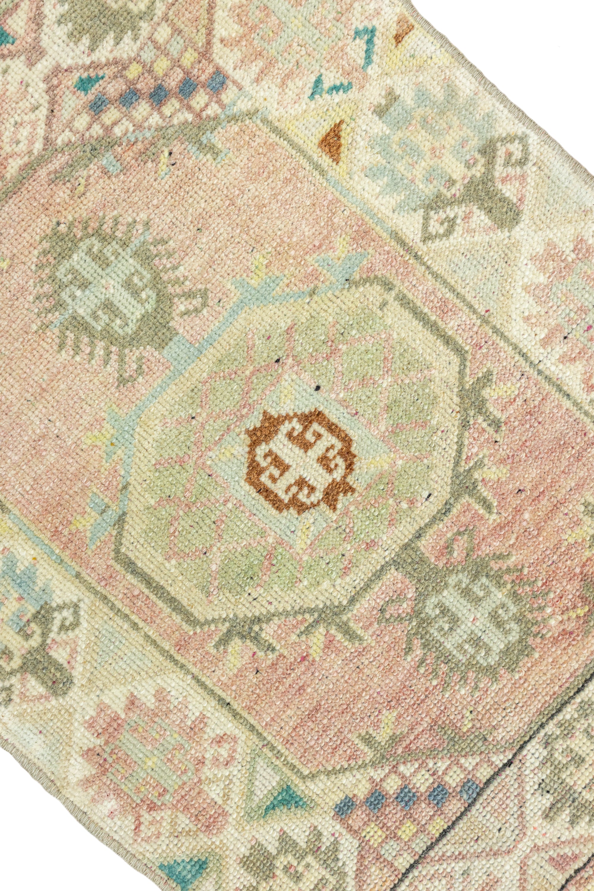 Vintage Turkish Mini Rug No. 670 | 1