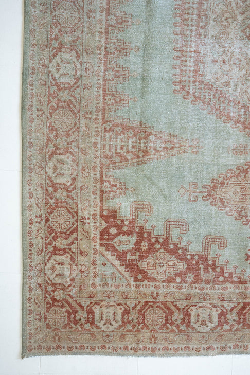 District Loom Vintage Viss Tabriz area rug Glentana