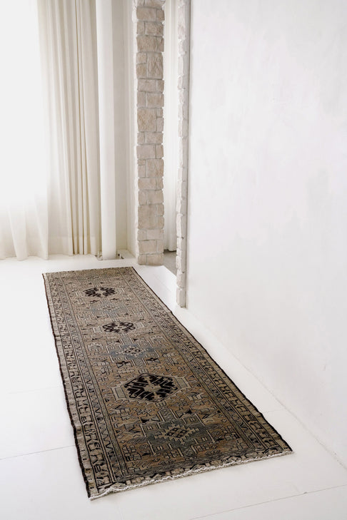 District loom Antique Runner Rug Kaira