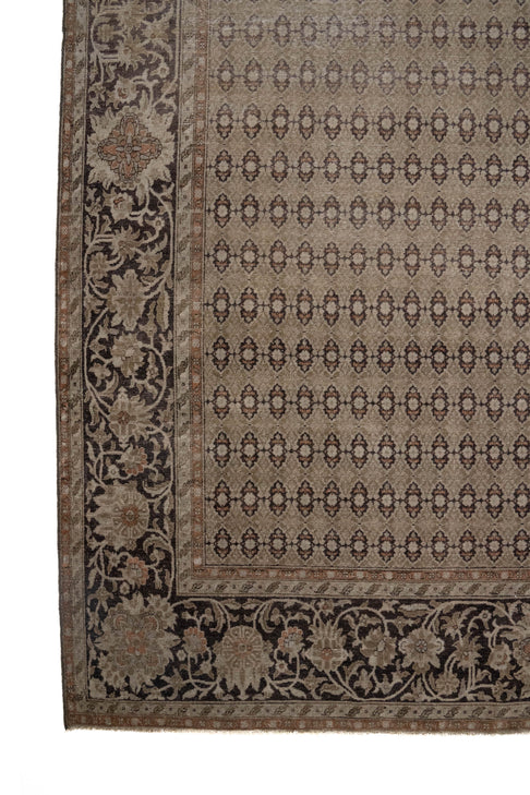 District Loom Antique Area Rug Larina