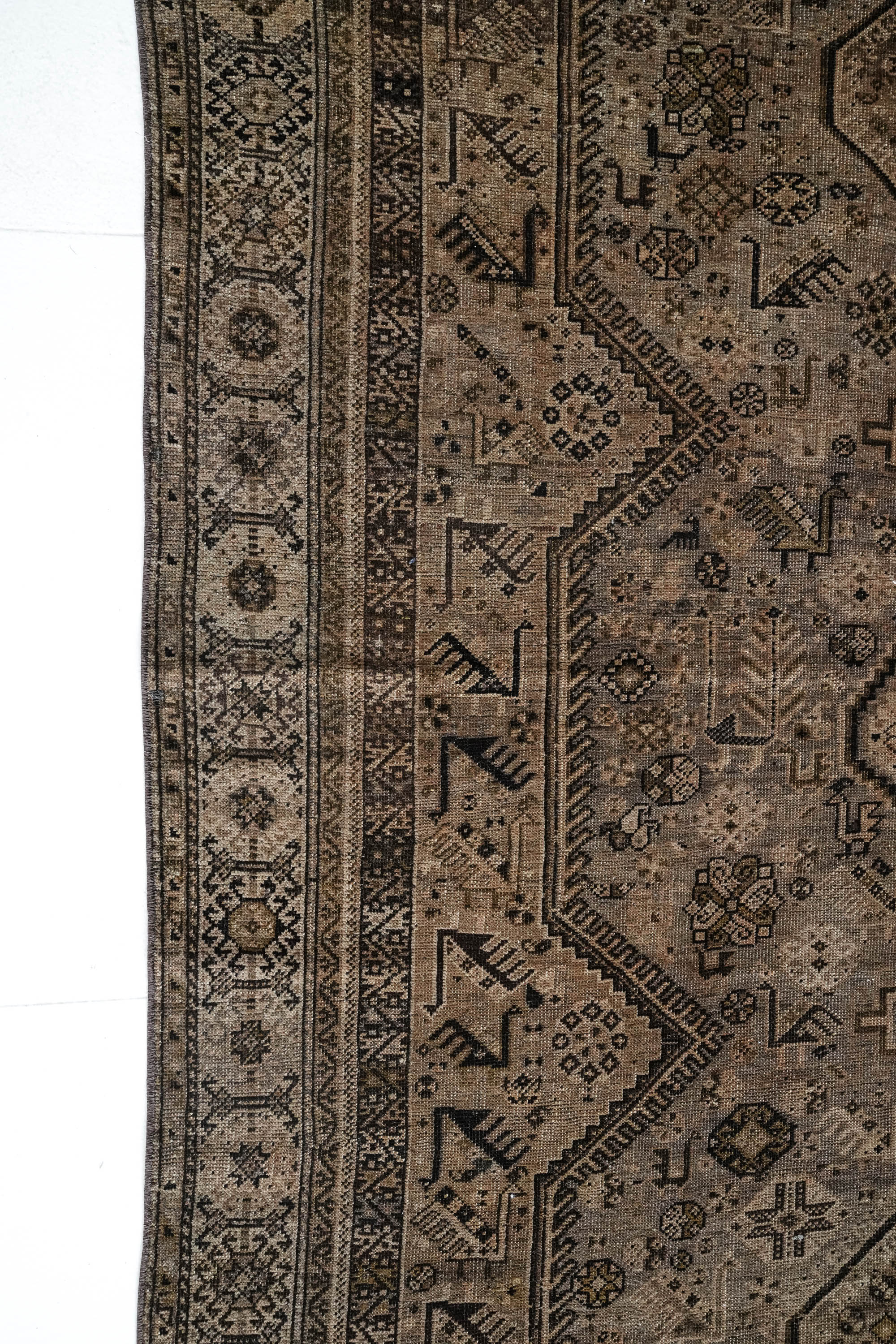 District Loom Antique Shiraz scatter Rug Monad